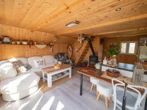 Prodej pozemku pro bydlení, Sentice, 9810 m2
