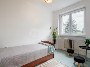 Prodej bytu 3+1, Kamenice, Sídliště I, 72 m2