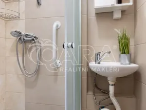 Prodej bytu 3+1, Kamenice, Sídliště I, 72 m2