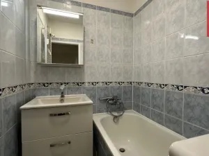 Pronájem bytu 2+1, Opava, Krnovská, 65 m2