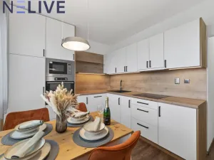 Prodej bytu 4+1, Plzeň, Rabštejnská, 81 m2