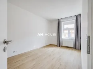 Prodej bytu 2+kk, Praha - Libeň, V zahradách, 48 m2