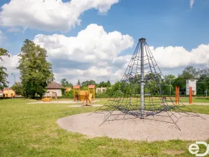 Pronájem bytu 2+1, Opatovice nad Labem, Hradecká, 54 m2