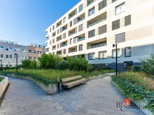 Prodej bytu 2+kk, Praha - Vysočany, Pechmanových, 54 m2