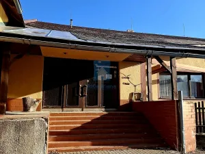 Prodej ubytování, Čenkovice, 1860 m2