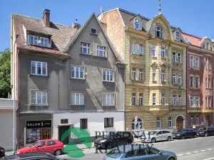 Pronájem bytu 3+1, Cheb, Valdštejnova, 94 m2