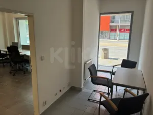 Pronájem obchodního prostoru, Plzeň - Jižní Předměstí, Klatovská třída, 82 m2