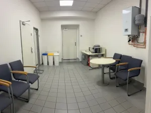 Pronájem obchodního prostoru, Plzeň - Jižní Předměstí, Klatovská třída, 82 m2