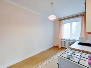 Pronájem bytu 2+1, Olomouc, Ladova, 58 m2