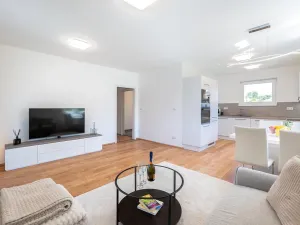 Prodej rodinného domu, Stráž pod Ralskem, Fibichova, 90 m2
