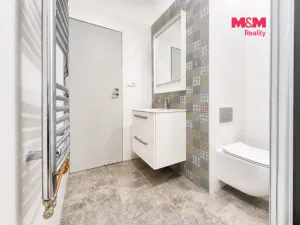 Pronájem bytu 2+kk, Praha - Bubeneč, Eliášova, 59 m2