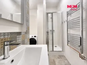 Pronájem bytu 2+kk, Praha - Bubeneč, Eliášova, 59 m2