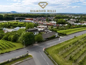 Prodej podílu 1/1 rodinného domu, Mělník, Legionářů, 518 m2