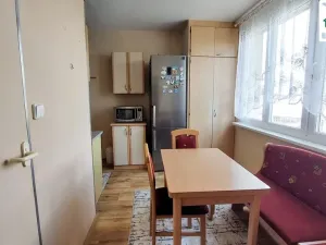 Pronájem bytu 3+1, Cheb, Valdštejnova, 70 m2