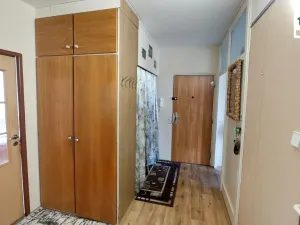 Pronájem bytu 3+1, Cheb, Valdštejnova, 70 m2