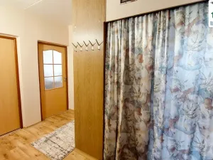 Pronájem bytu 3+1, Cheb, Valdštejnova, 76 m2
