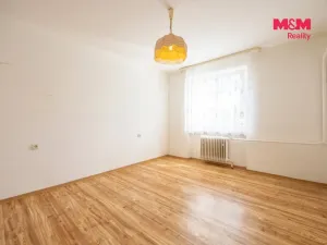 Prodej bytu 3+1, Kout na Šumavě, 75 m2