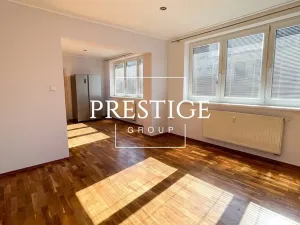 Pronájem bytu 2+1, Praha - Michle, Pobočná, 64 m2