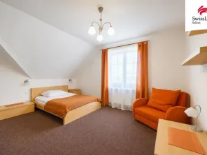 Prodej vícegeneračního domu, Praha - Písnice, Na losách, 436 m2