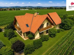Prodej vícegeneračního domu, Praha - Písnice, Na losách, 436 m2