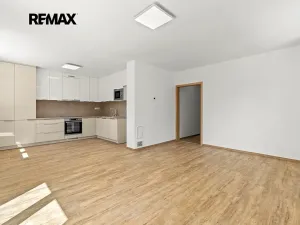 Prodej bytu 4+kk, Bdeněves, 78 m2