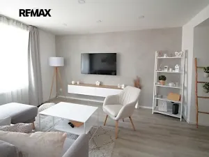 Prodej bytu 2+1, Kolín, Na Magistrále, 53 m2