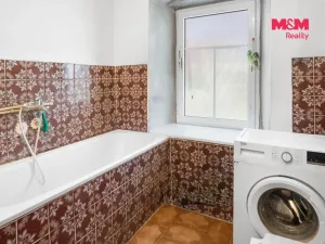 Prodej obchodního prostoru, Kladno, Dr. Steinera, 376 m2