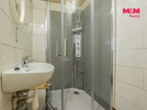 Pronájem bytu 1+1, Praha - Hostivař, plukovníka Mráze, 43 m2