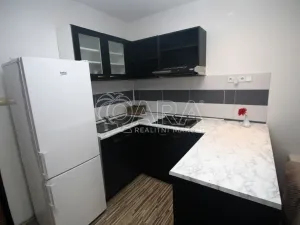 Pronájem bytu 2+kk, Praha - Strašnice, Ke Strašnické, 36 m2