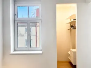 Pronájem bytu 1+1, Praha - Nové Město, Gorazdova, 44 m2