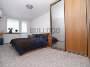 Pronájem bytu 3+kk, Praha - Vršovice, Tádžická, 80 m2