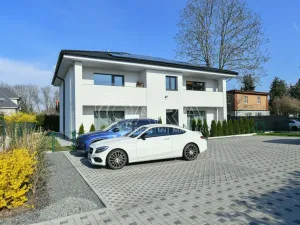 Pronájem bytu 2+kk, Praha - Uhříněves, U starého mlýna, 61 m2