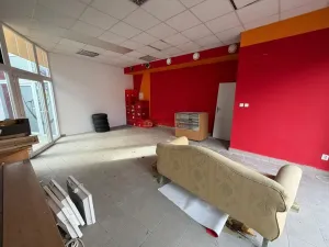 Pronájem kanceláře, Litvínov - Horní Litvínov, náměstí Míru, 35 m2