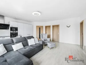 Pronájem bytu 3+kk, Chrášťany, Oranžová, 72 m2