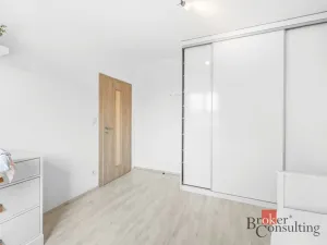 Pronájem bytu 3+kk, Chrášťany, Oranžová, 72 m2