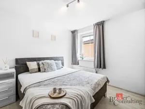 Pronájem bytu 3+kk, Chrášťany, Oranžová, 72 m2