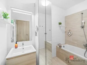 Pronájem bytu 3+kk, Chrášťany, Oranžová, 72 m2