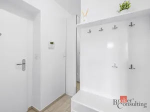Pronájem bytu 3+kk, Chrášťany, Oranžová, 72 m2