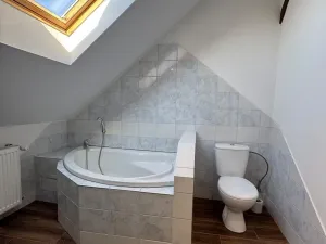 Pronájem bytu 1+1, Chomutov, Kukaňova, 50 m2