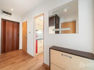 Prodej bytu 2+1, Chodov, Zahradní, 52 m2
