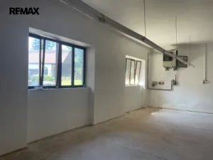 Pronájem obchodního prostoru, Stonařov, 225 m2