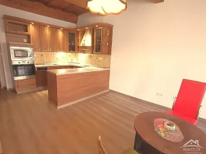 Pronájem bytu 2+kk, Jihlava, Komenského, 52 m2
