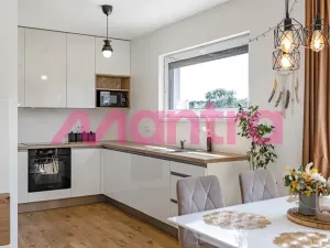 Prodej rodinného domu, Knovíz, Na Hrudném, 147 m2