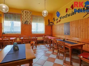 Prodej rodinného domu, Kolín, Veltrubská, 411 m2