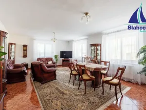 Prodej rodinného domu, Poříčany, U Koupaliště, 182 m2