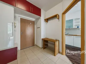 Prodej bytu 2+kk, Praha - Řeporyje, Kakosova, 42 m2