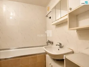 Pronájem bytu 3+1, Praha - Chodov, Láskova, 84 m2