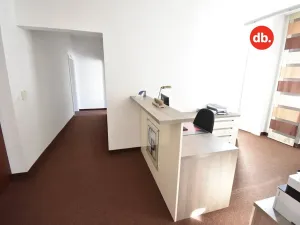 Pronájem kanceláře, Karlovy Vary, Bělehradská, 112 m2