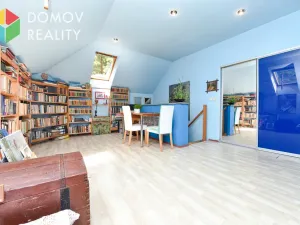 Prodej rodinného domu, Praha, Meziluží, 160 m2