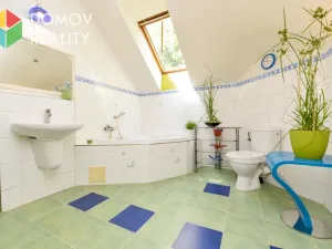 Prodej rodinného domu, Praha, Meziluží, 160 m2